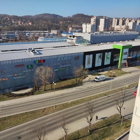 Apartmani Sarah 2 투즐라 외부 사진